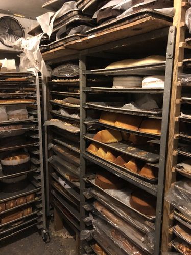 Traub's Bakery: 1020 Lincoln Avenue, Prospect Park, PA 19076